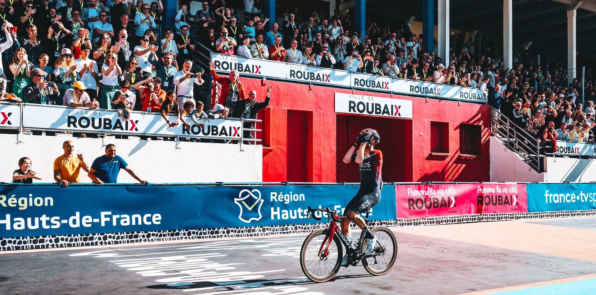 paris-roubaix-grit-1-1920x950.jpg