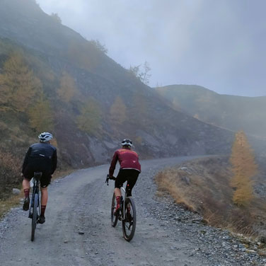 riding-gravel-12-desktop.jpg